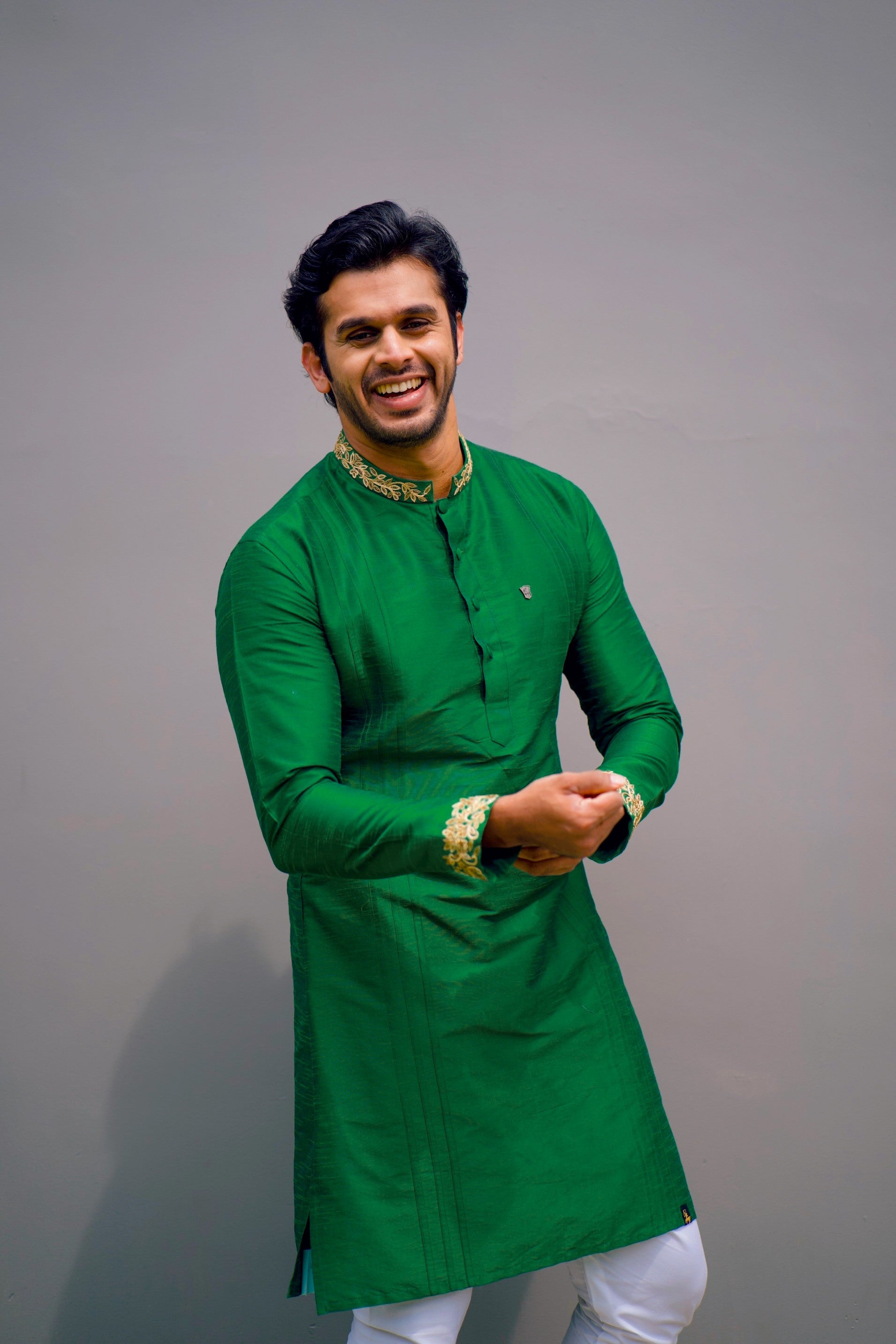 Cadmium Green Kurta Detailed with Handwork on Neck & Sleeves (Only Kurta)