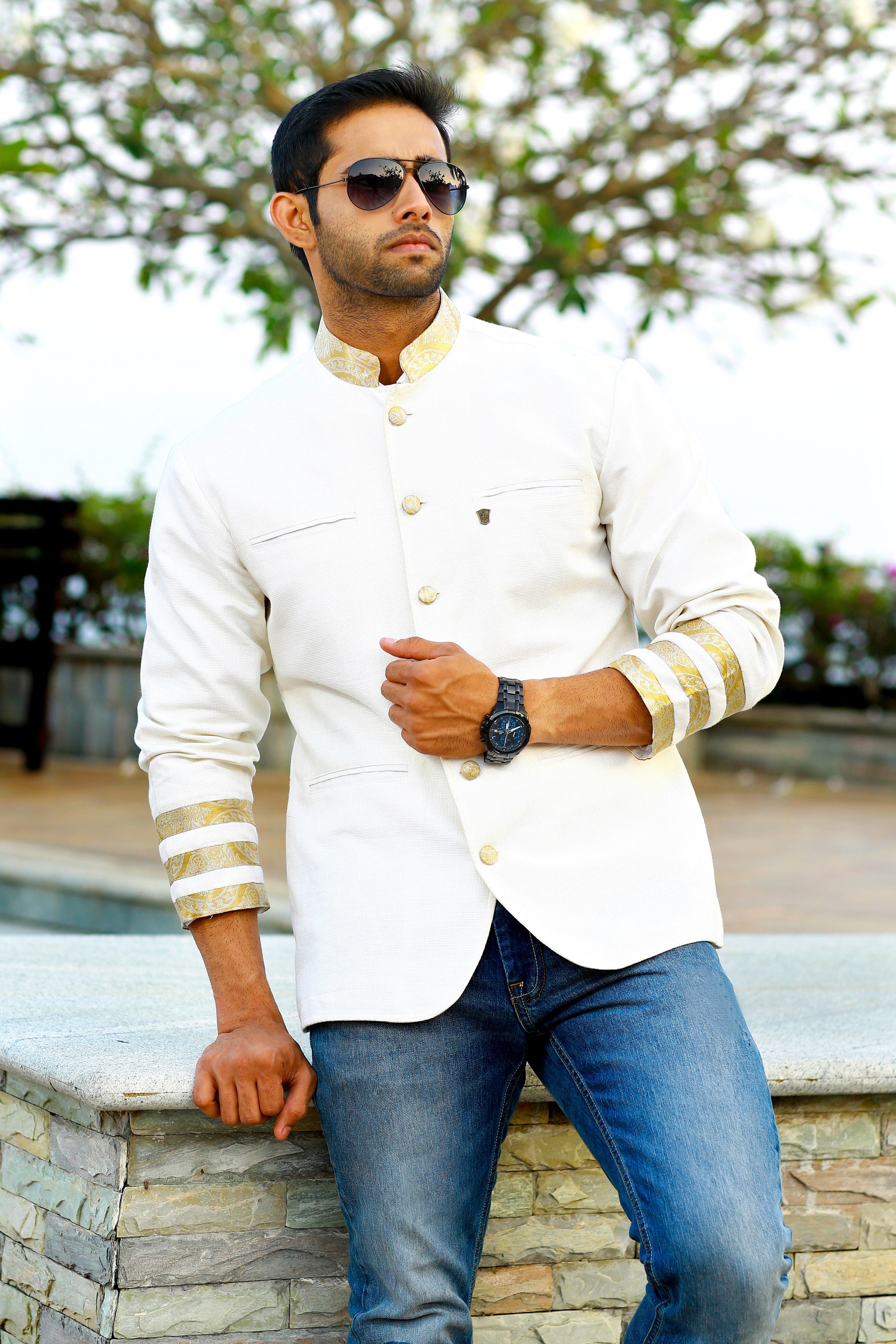 Traditional Indo Western Bandhgala Suit With Zari Kasavu Detailing (Only Jacket)
