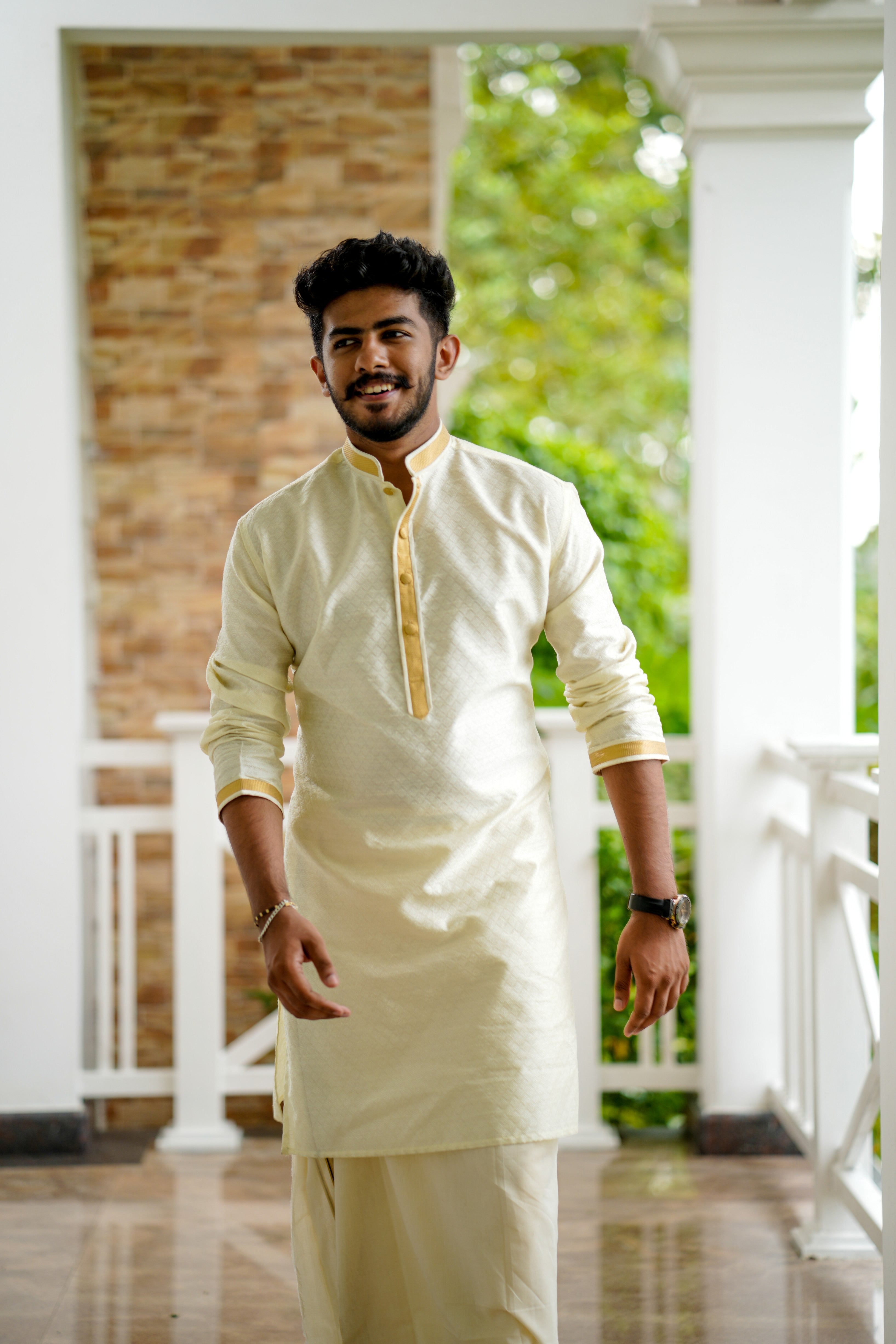 Off White Silk Brocade Kurta Set With Golden Zari Detailing on Neck, P ...